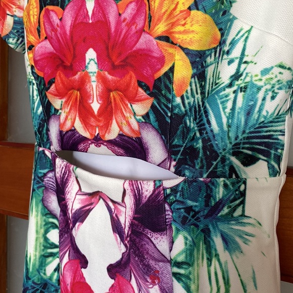 🍒 D’GACI Floral Dress!!! - Picture 4 of 16